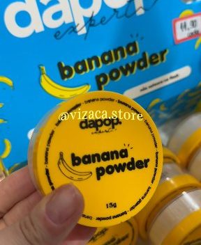 Pó banana Dapop na mão